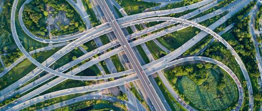 Qualité de l’air, consommation de carburant, fluidité du trafic : la régulation de vitesse en milieu urbain démontre ses bénéfices